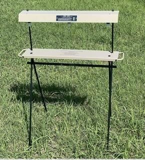 JAMES HOOK - BRUNT｜BUSH DE CAMPERS