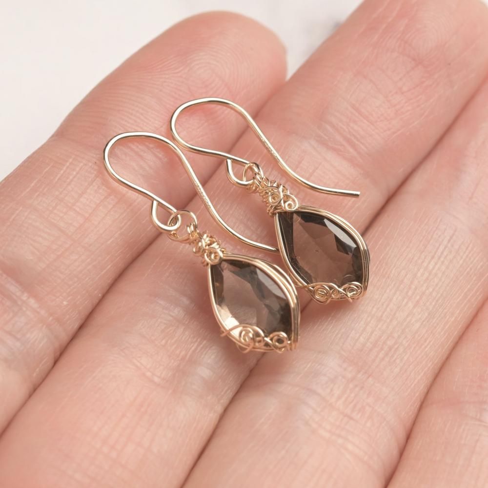 スモーキークォーツ ピアス ワイヤーラッピング 14kgf 天然石 | 天然石