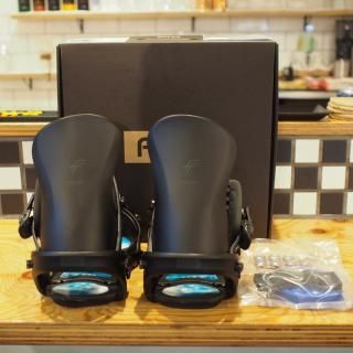 FLUXビンディング FF | MATT BLACK - TRIAL SurfFamily