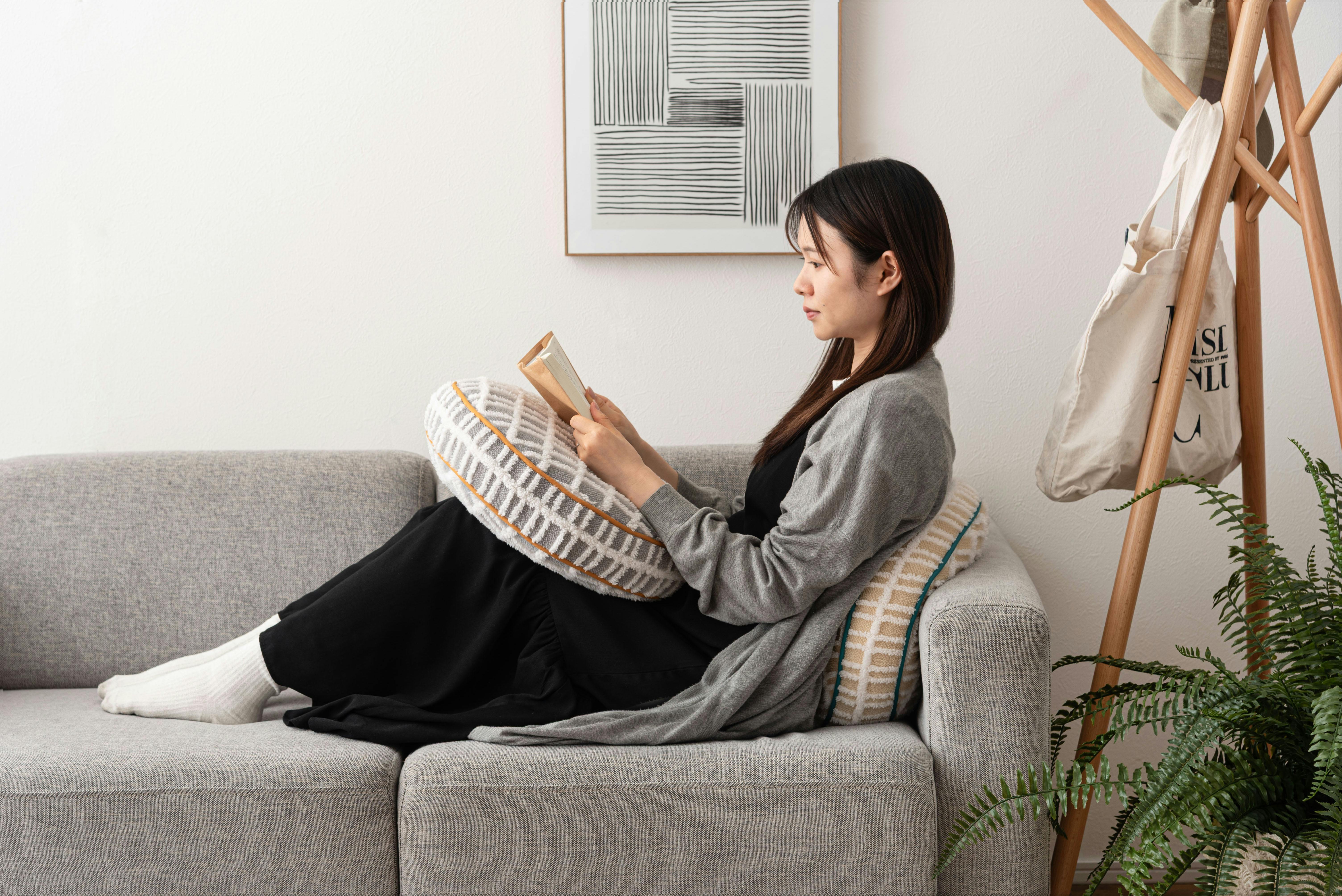 Room Essence ラウンドボアチェックークッション 約W34×D34×H16 グレー