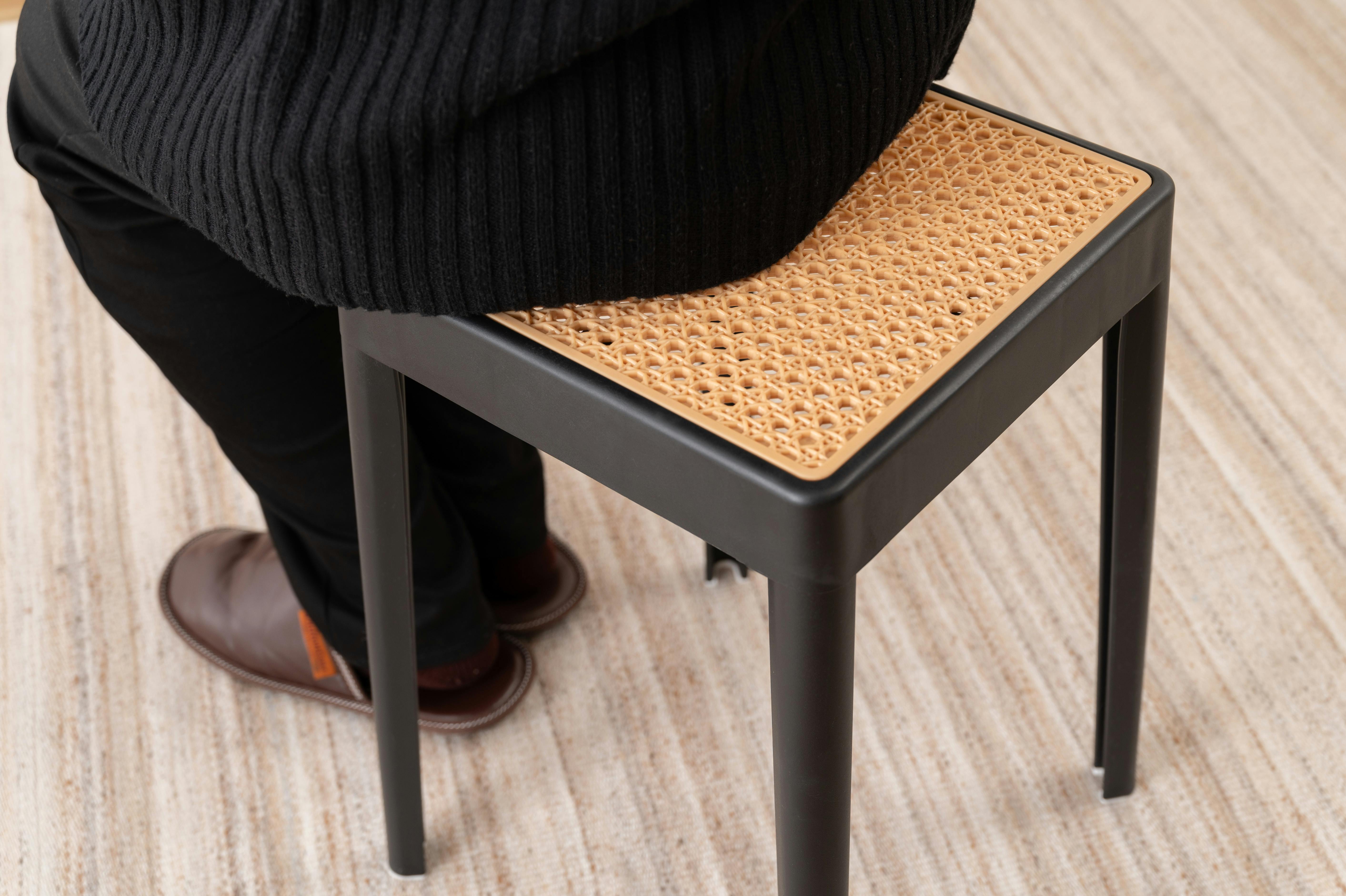 Room Essence スツール W34×D34×H46 ブラック 完成品 スタッキング