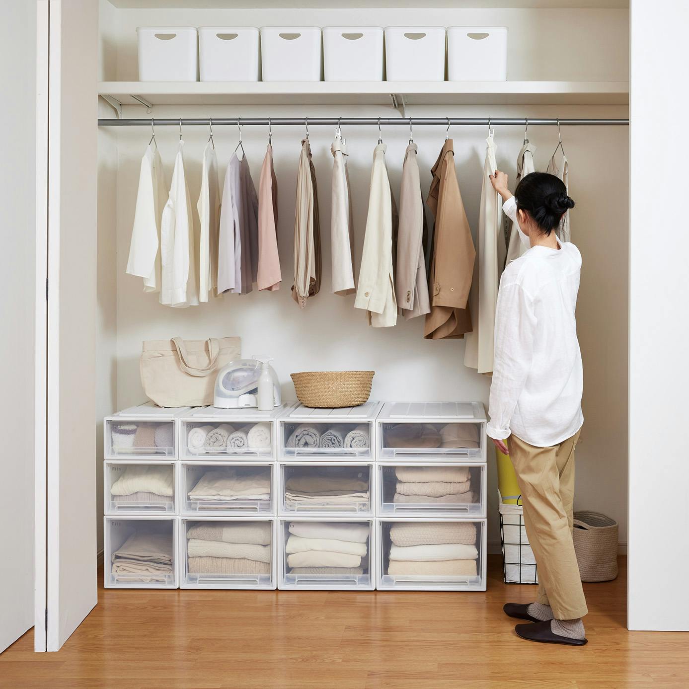 フィッツ ケース 53-39L ホワイトクリア インテリア 引出式