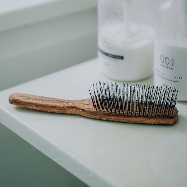 スタイルストア ヘア＆スカルプクリーンブラシ -髪のハリやコシが気に