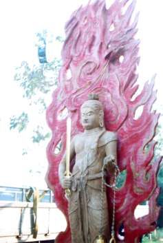 仏像 | 井波彫刻協同組合公式サイト | 日本遺産認定・井波彫刻｜木彫