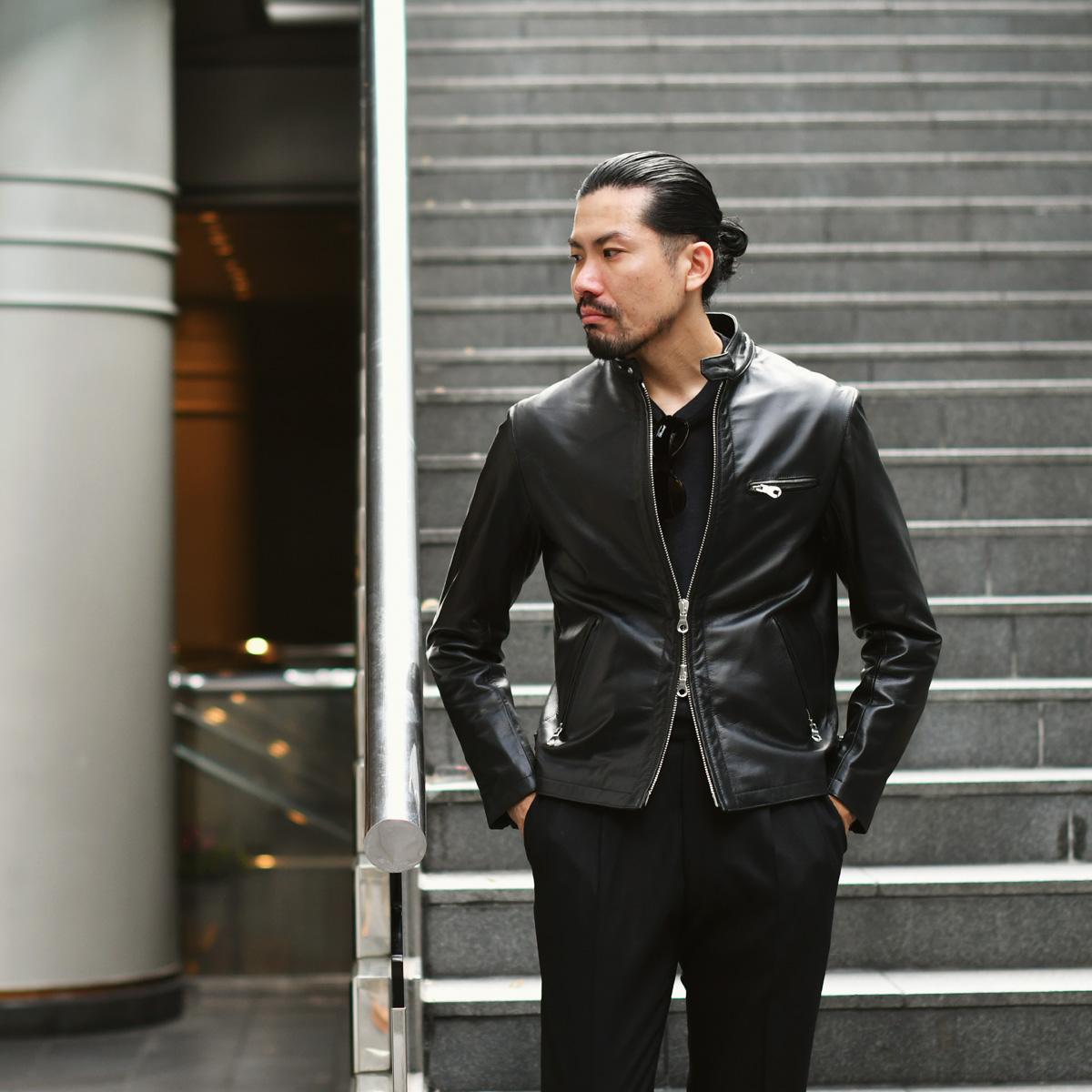 オールブラックでクールに決めるレザースタイル！Cinquanta