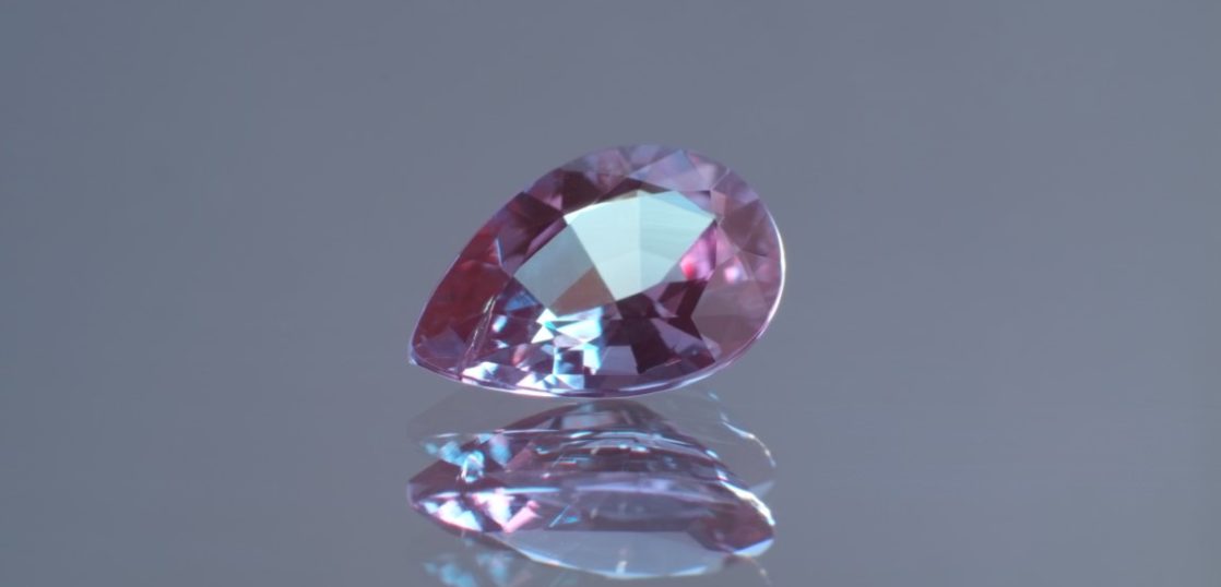 世界三大希少石とは？貴重で魅力的な宝石について紹介 – ジュエリー