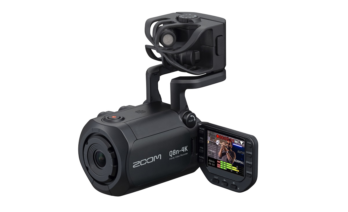 ZOOM ” Q8n-4K ” | 4K対応の高音質な動画撮影とライブ配信が手軽に