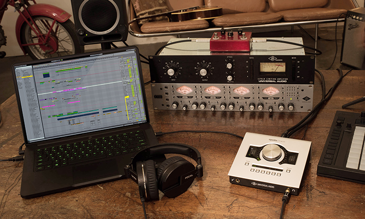 Universal Audio Apollo Twin USB 発売！Windows で UAD-2 が起動する