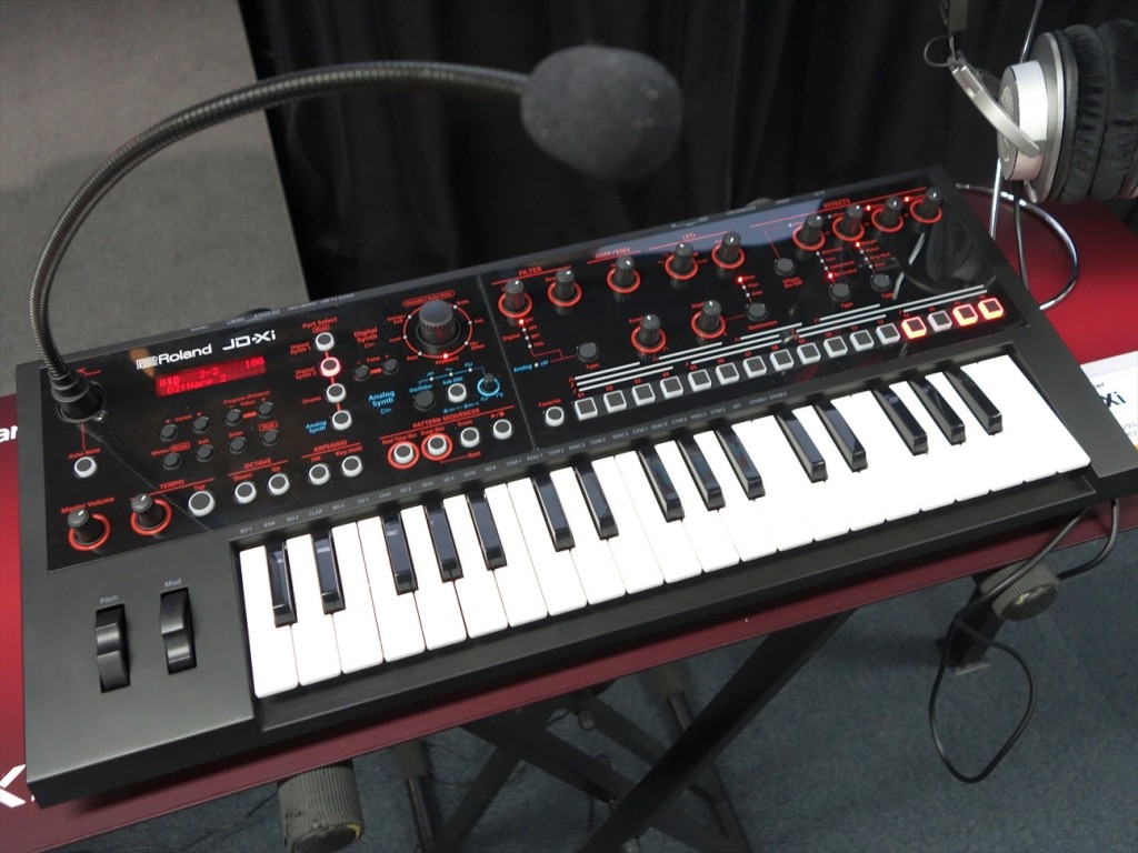 Roland JD-Xi 発表！アナログとデジタルを融合したまったく新しい