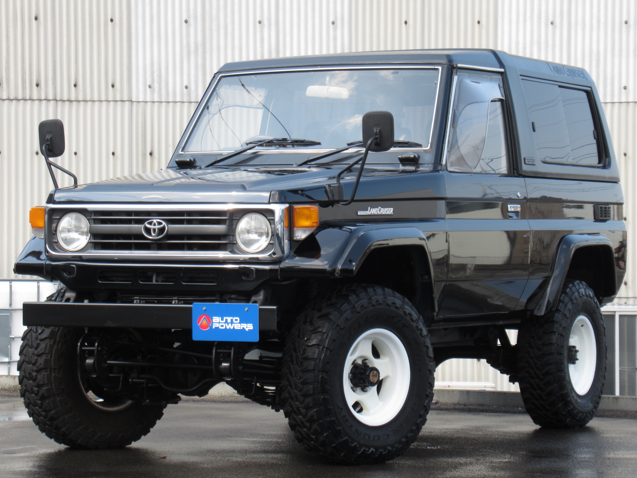 ランクル70 ZXリフトアップ前後リーフ後期型マニュアルフェンダー