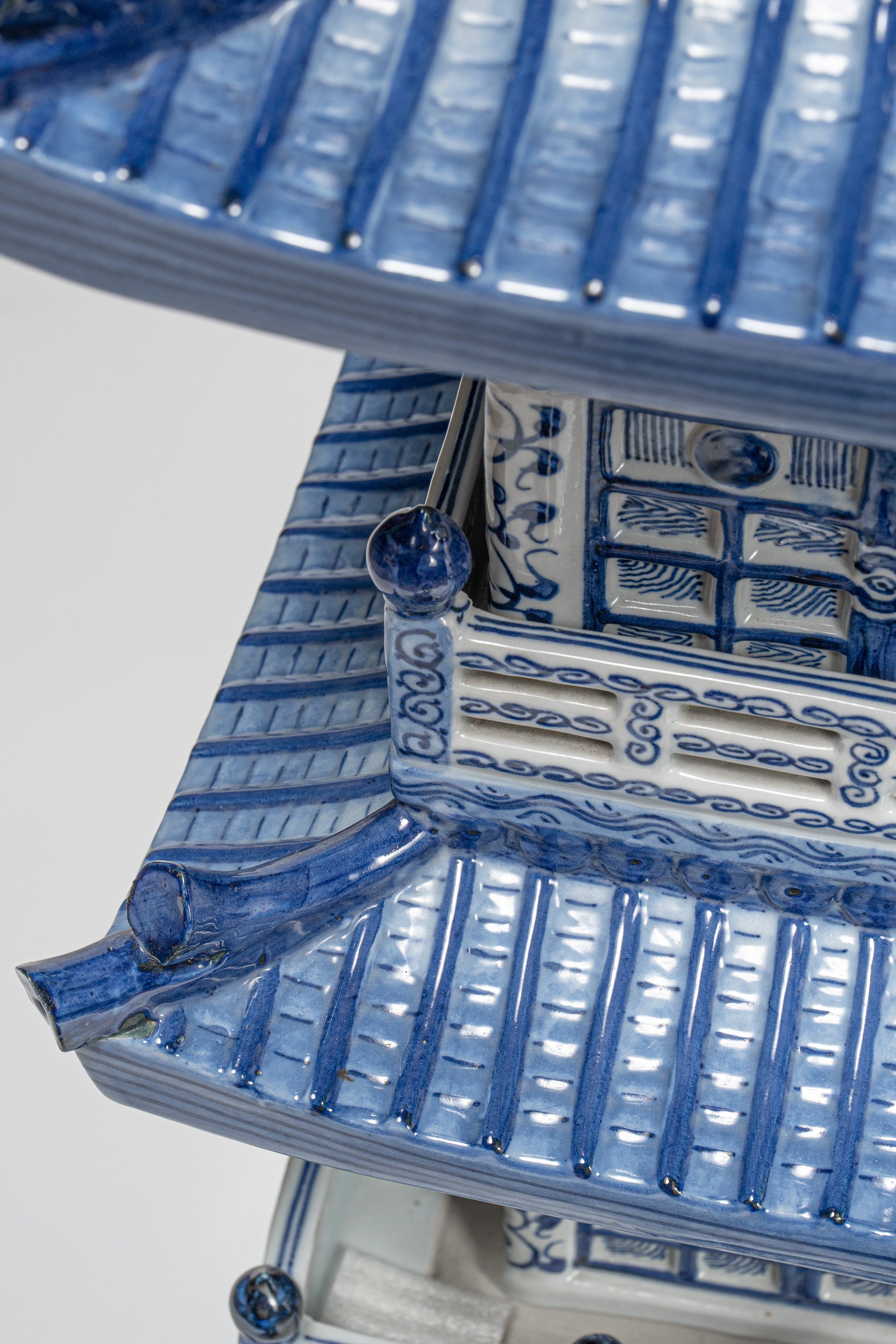 五重塔（縦1600×横350mm） 染付 – Craftal Interior