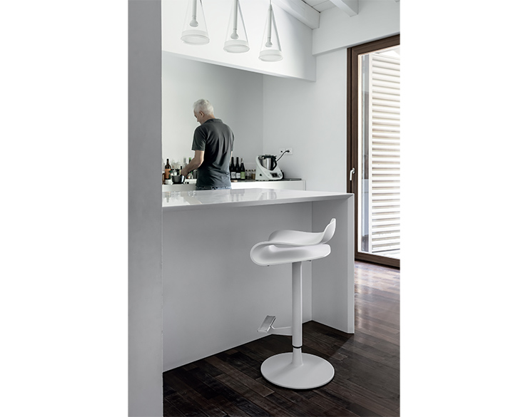 BCN | INTERIORS inc. | 株式会社インテリアズ