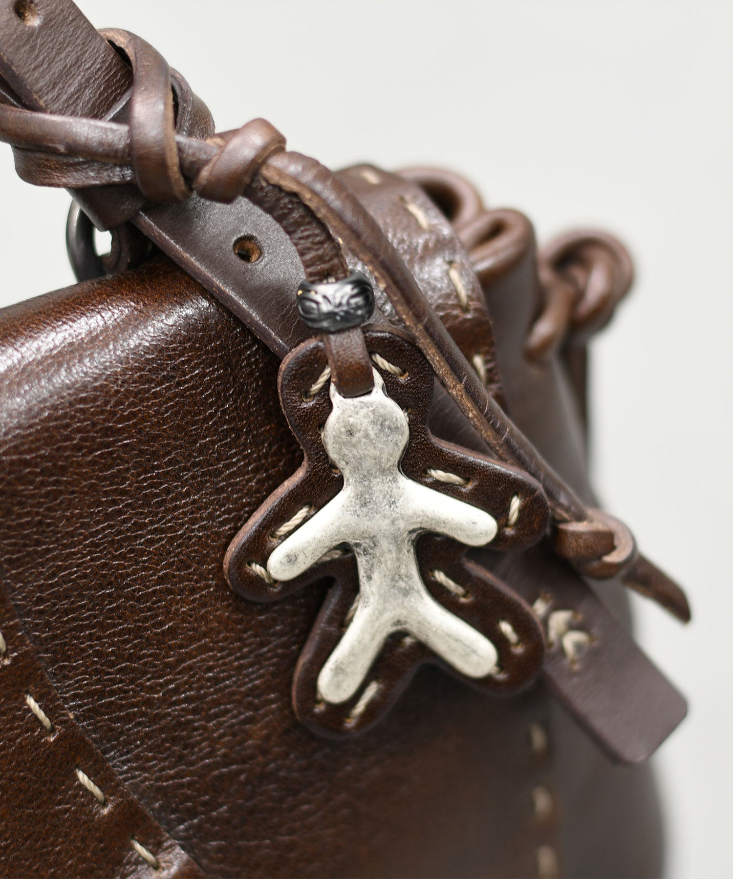 バッグ HENRY BEGUELIN/エンリーベグリン BD5111VALER – in Touch