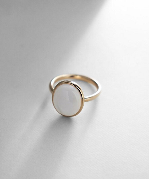 K10カラーストーン（白蝶貝）オーバルカボションリング