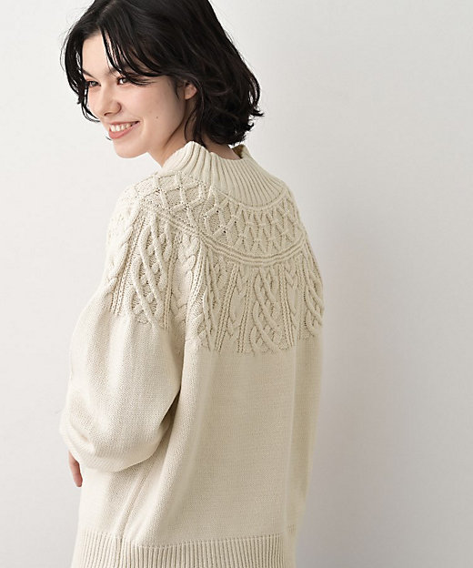 着映え／洗える】求心ケーブル編みハイネックニット