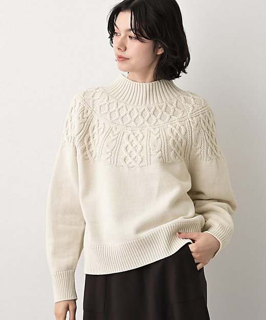着映え／洗える】求心ケーブル編みハイネックニット