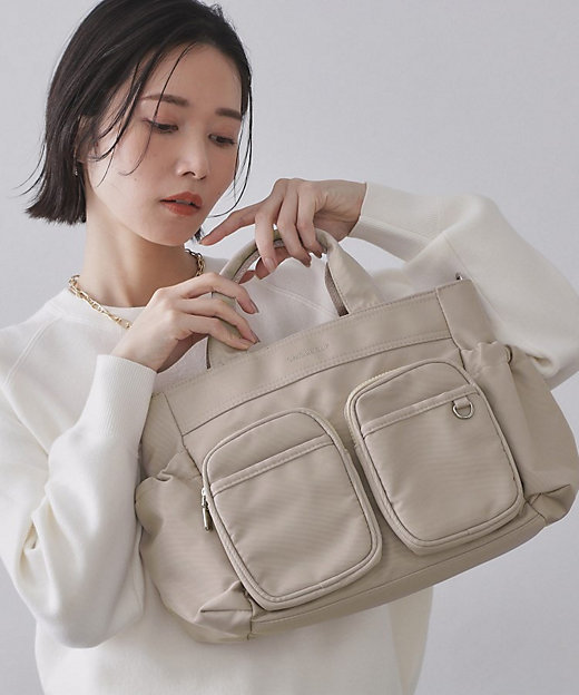 フロントWポケット3層デザインミドルトートバッグ【2WAY／マルチ