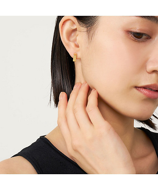 ジ エレベート ゴールド ピアス AGVA1619 YG | Vendome