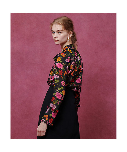 LOULOU WILLOUGHBY】シンメトリーフラワーリボン