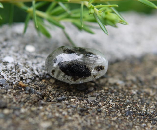 さいたま 大宮 | 天然石 パワーストーン 販売店|石の記録