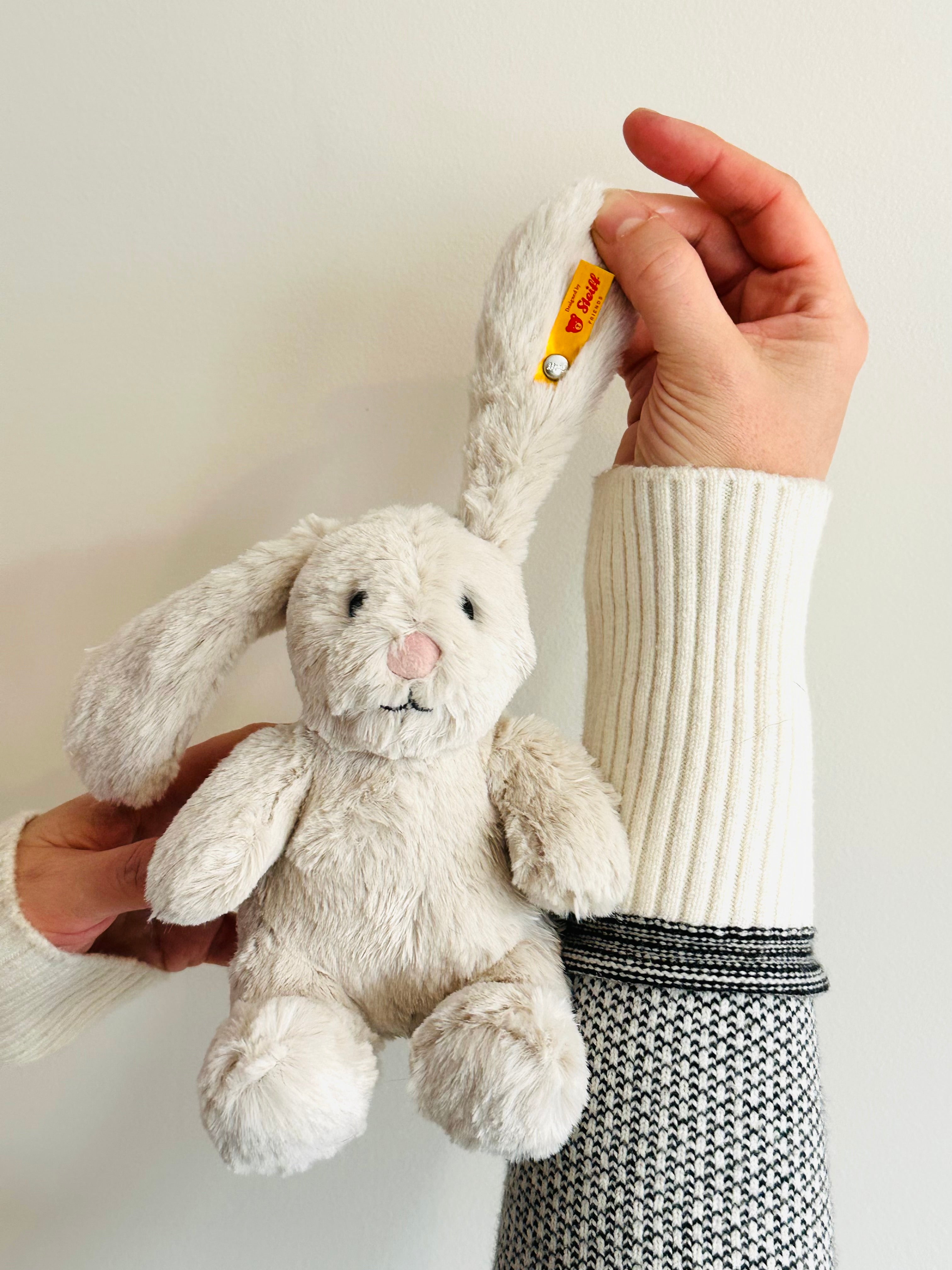 Hoppy Rabbit - Steiff – ISLEFIELD