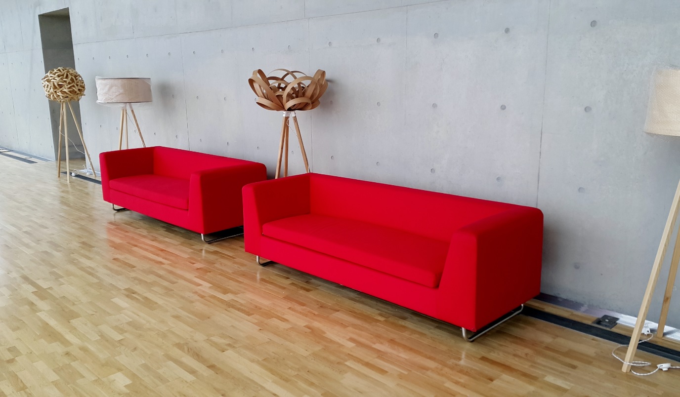 Estilo 3人掛けソファ レッドのレンタル｜iroco design