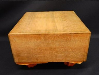 岡村虎吉 本榧 脚付碁盤 のお買取りについて【2017年買取・新着情報