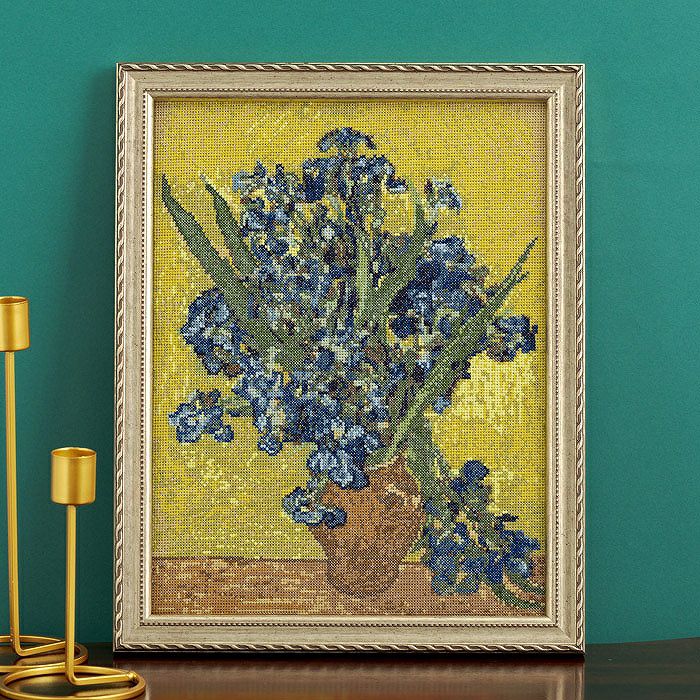 3/10予約】クロスステッチフレーム＜アイリスのある花瓶、黄色い背景