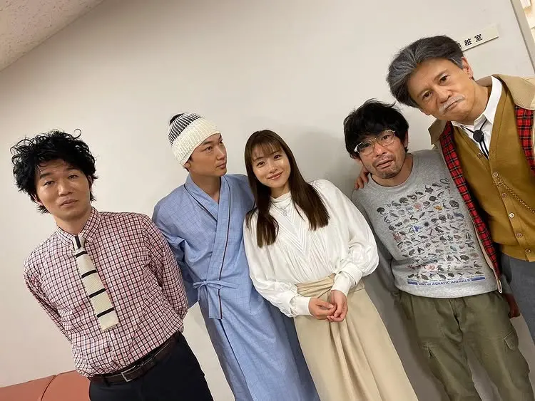 FRAY I.Dの服を着た石原さとみさんのコーデ 私服/衣装/購入先 - Woomy