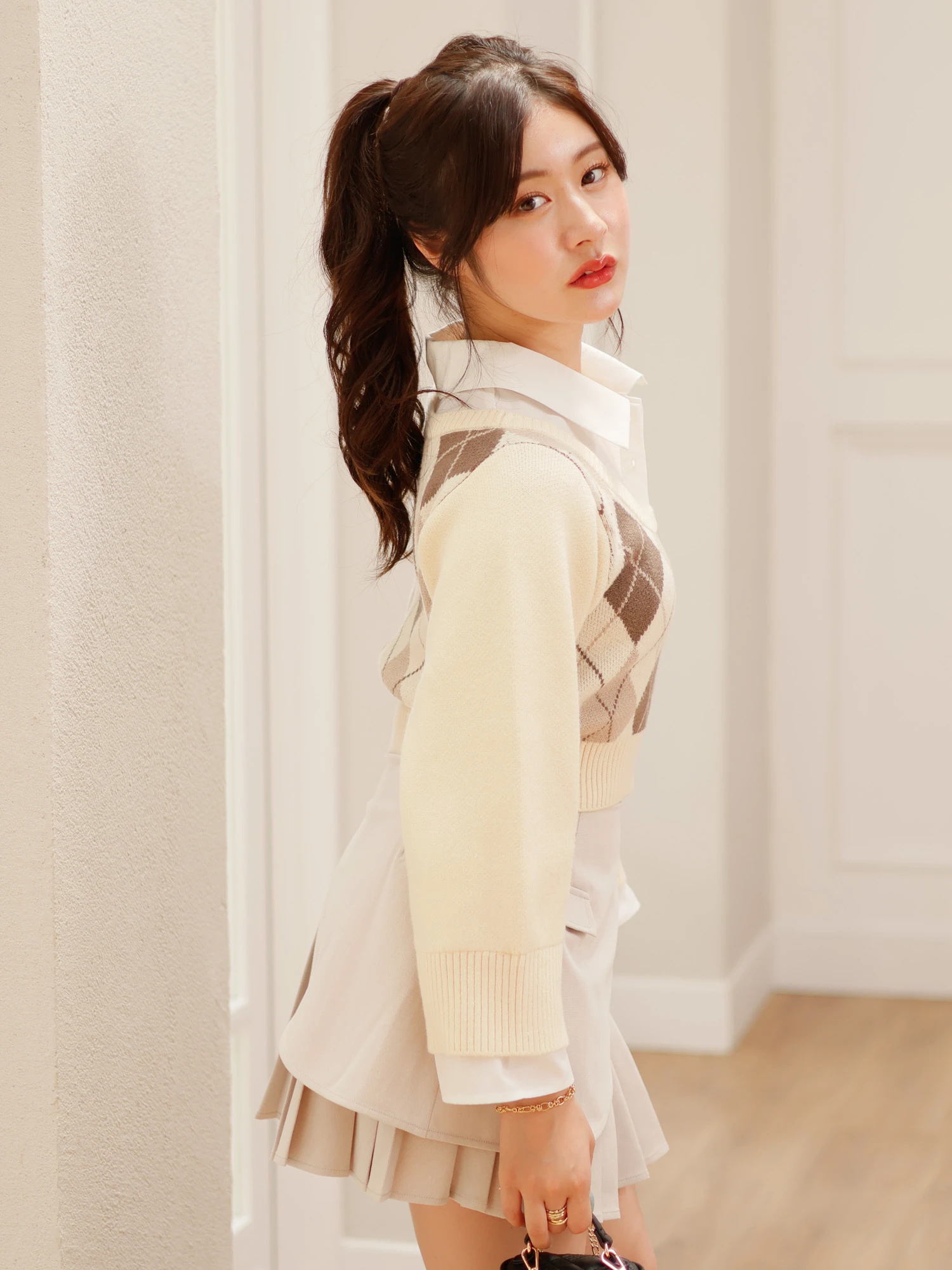 LIP SERVICE（リップサービス）｜ シャツレイヤードケーブルニット