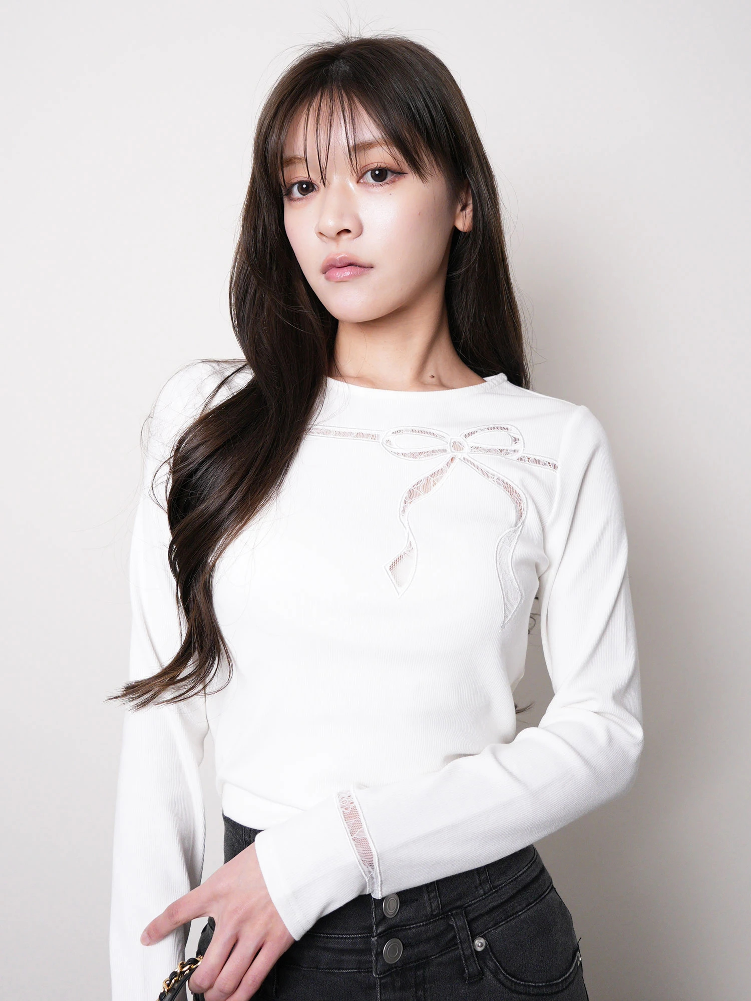 LIP SERVICE（リップサービス）｜ シアーレースリボンカットトップス