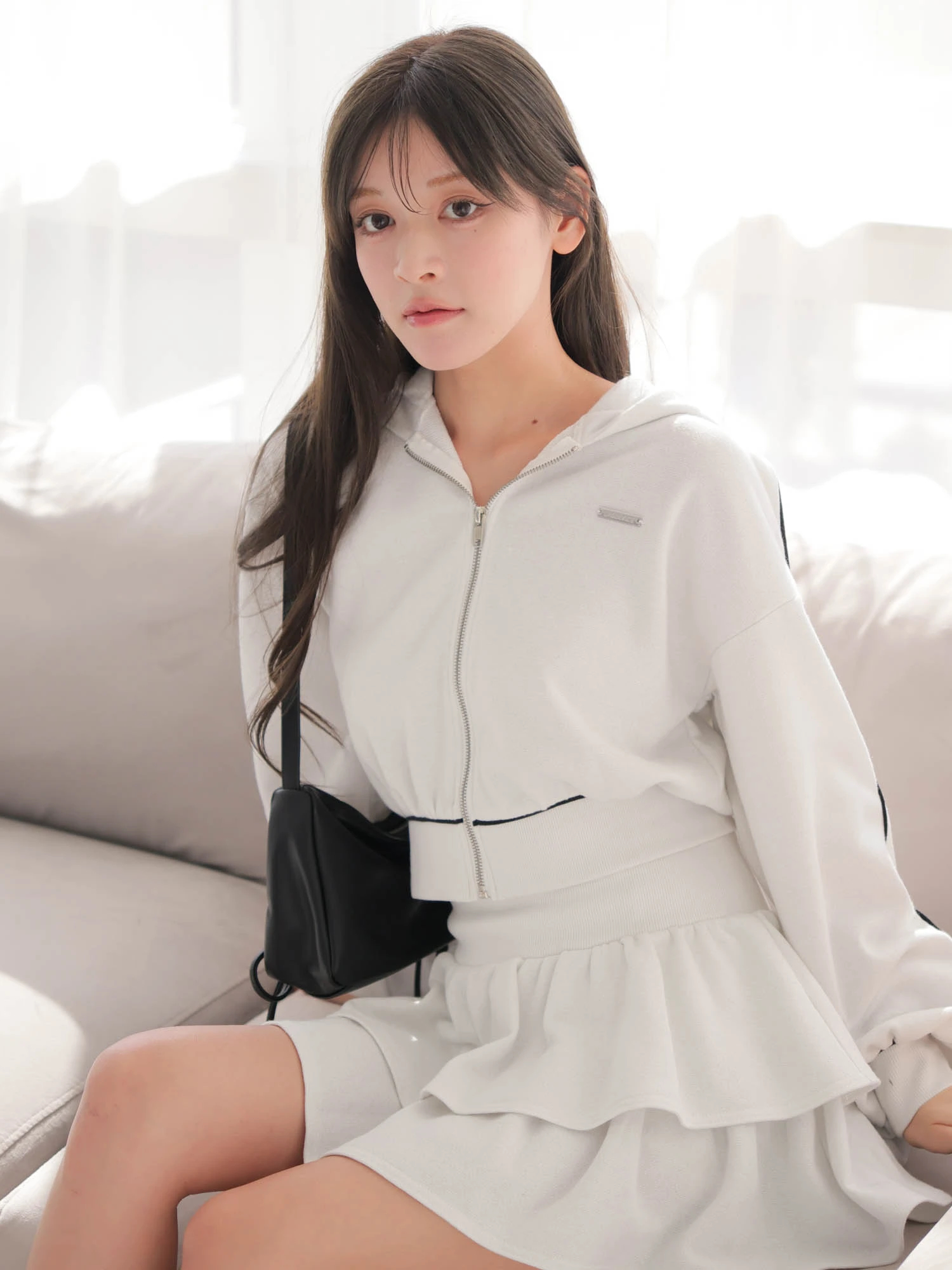 LIP SERVICE（リップサービス）｜ ラメスウェットフリルショーパン