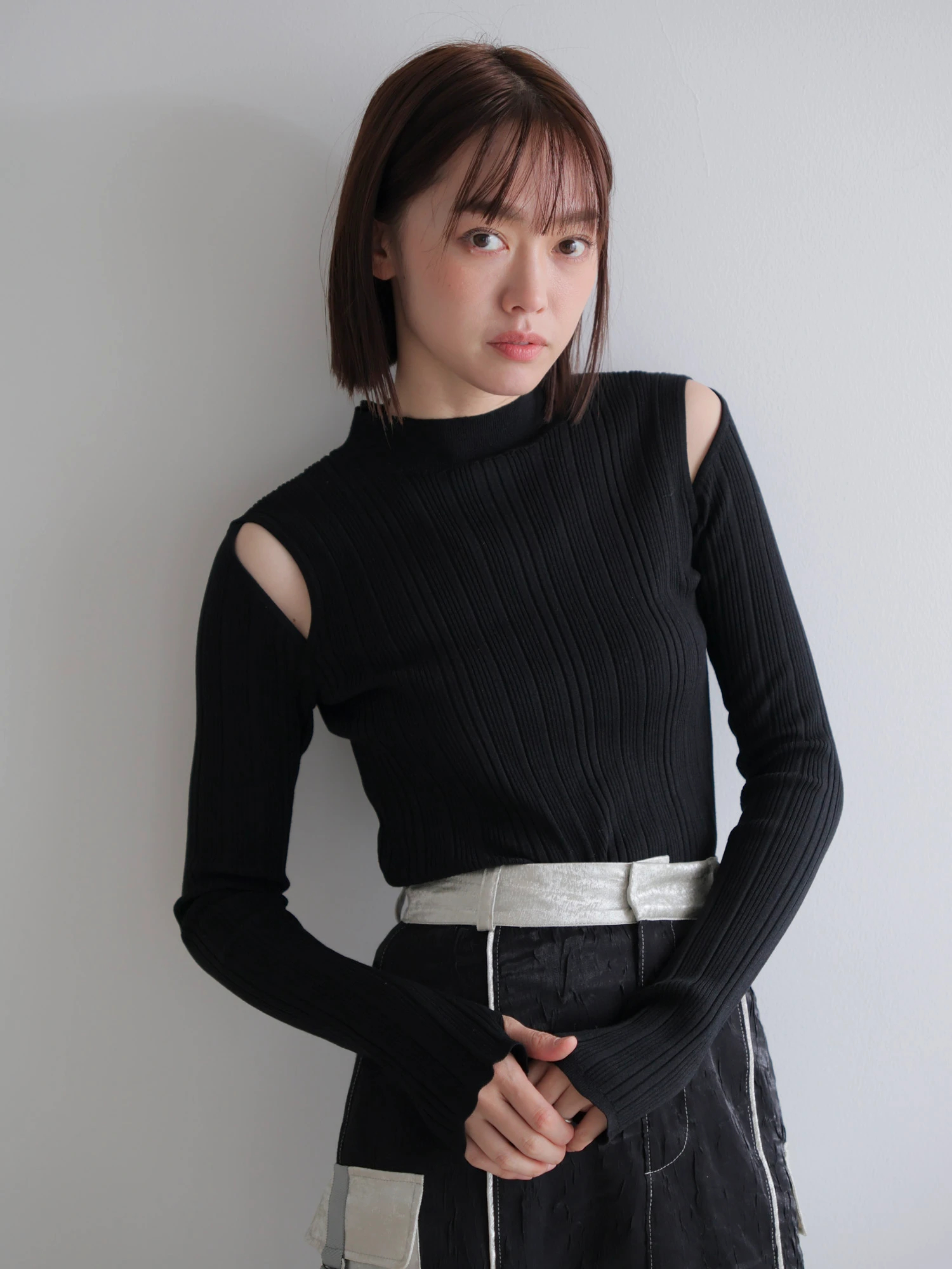 LADYMADE（レディメイド）｜ スリットショルダー2WAYリブニット