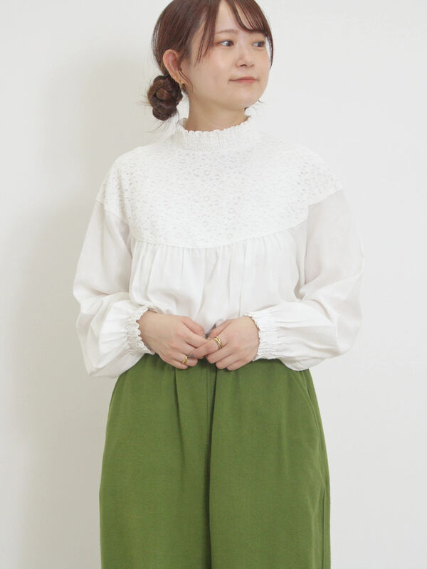 セール】 レースラウンド切替ブラウス（オフホワイト/グレー/ブラック