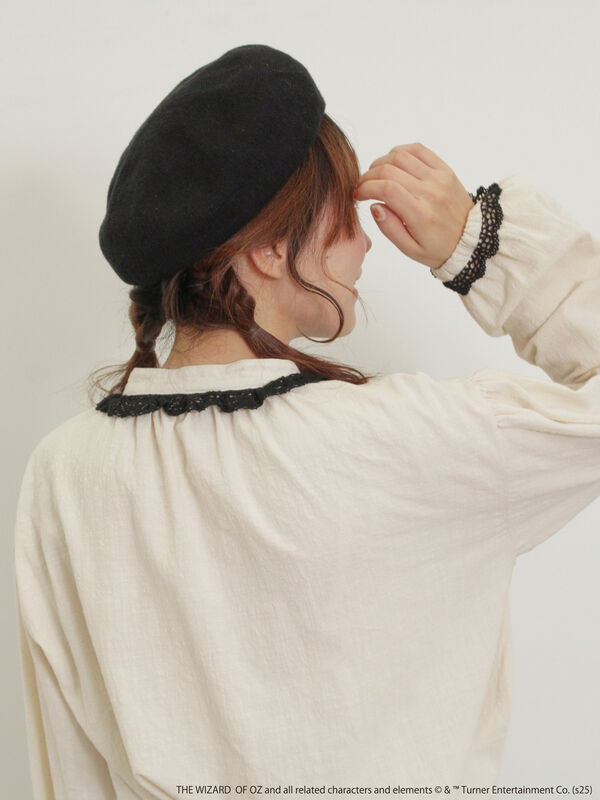 セール】 【オズの魔法使】配色レースブラウス（オフホワイト/キナリ