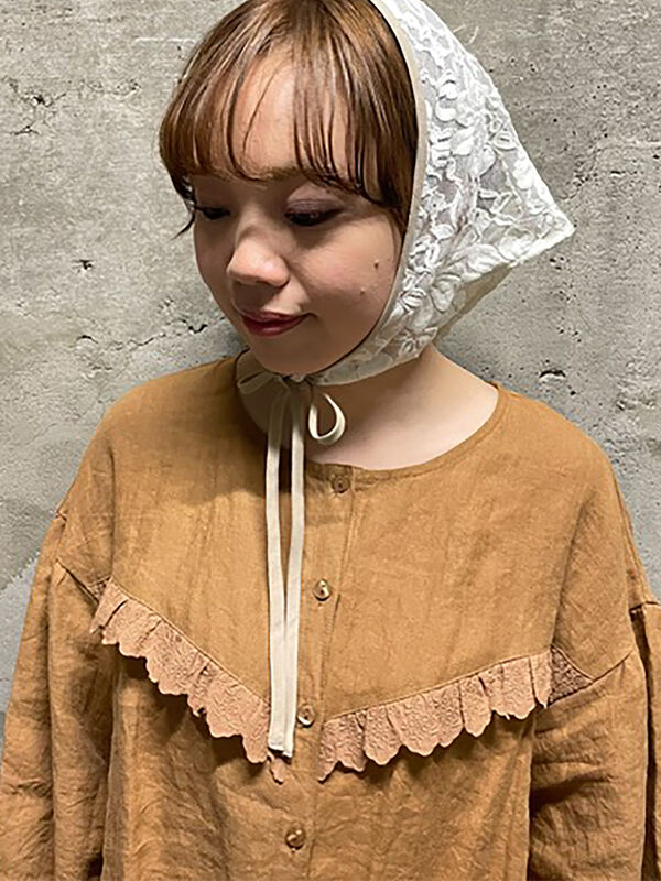 立川店/EC限定】リネンバブーシュカ付エトワールブラウス（ブラック