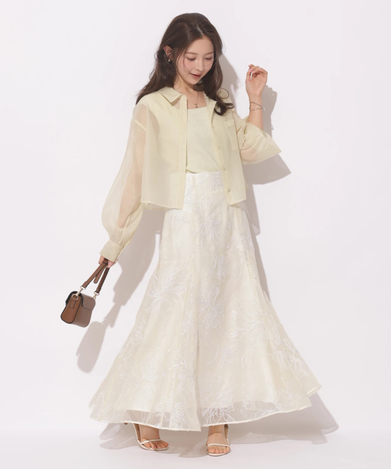 フラワーエンブロイダリーフレアスカート | スカート | Apuweiser