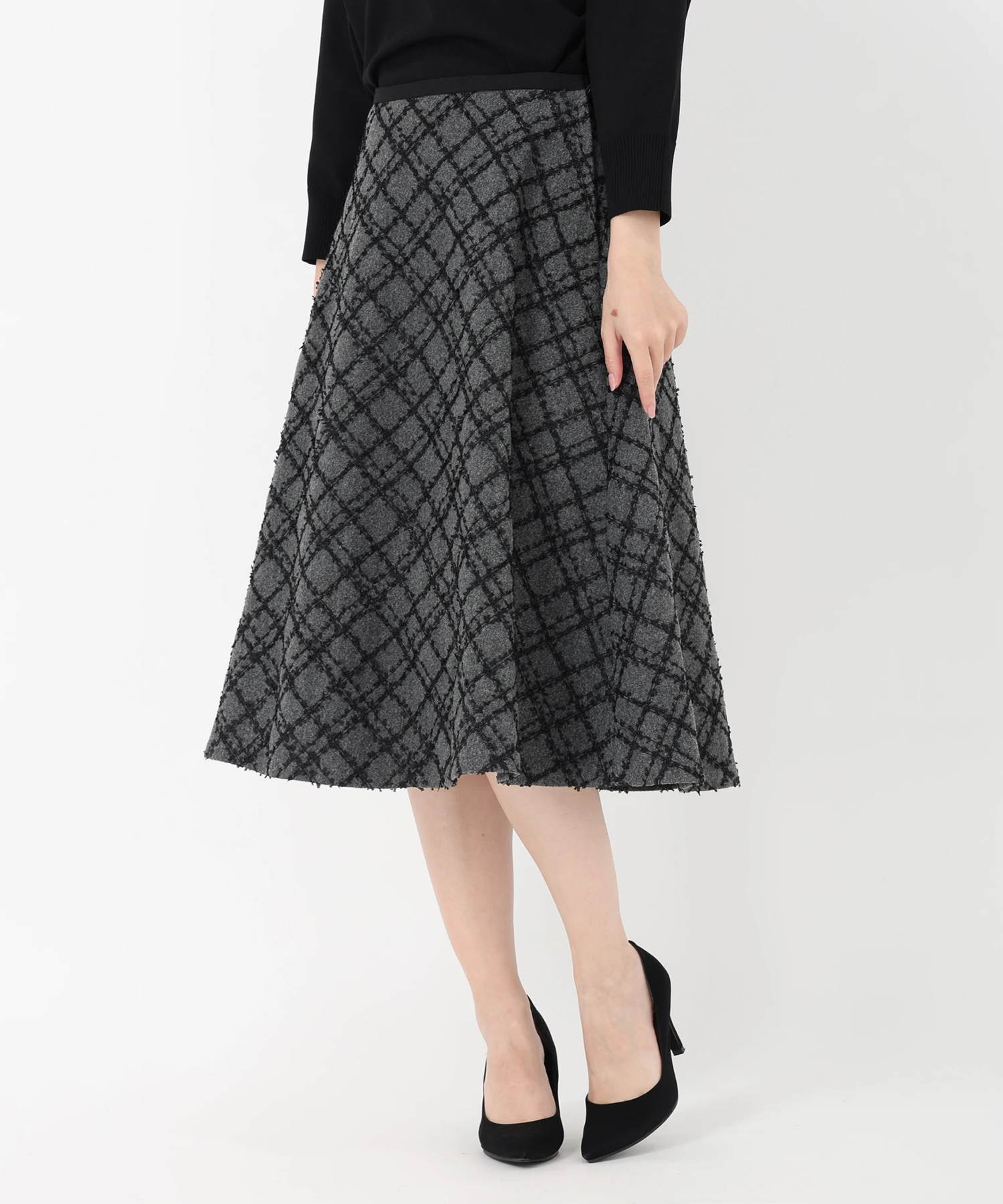 STRAWBERRY-FIELDS（ストロベリーフィールズ）｜リボンヤーン刺繍