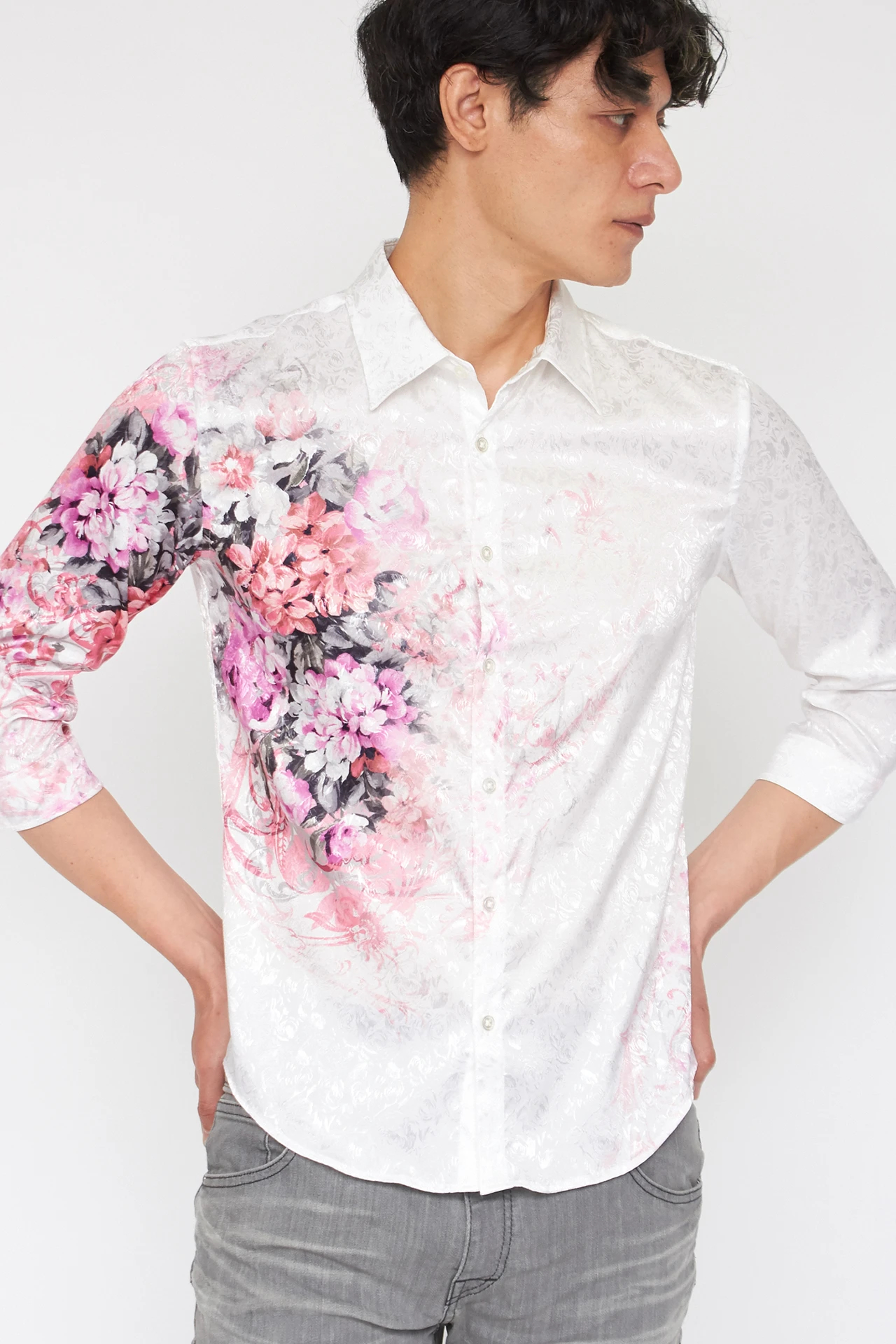 TORNADO MART∴オーナメントフラワープリント7分袖シャツ / TORNADO