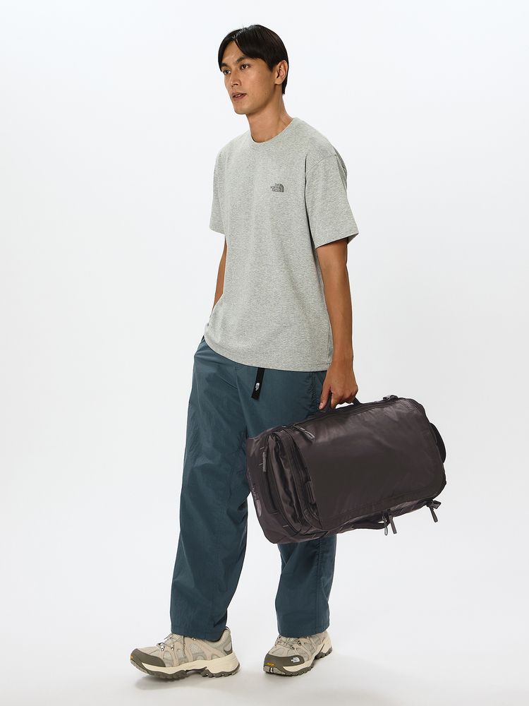 公式】ベースキャンプボイジャーライト32L｜ザ・ノース・フェイス公式