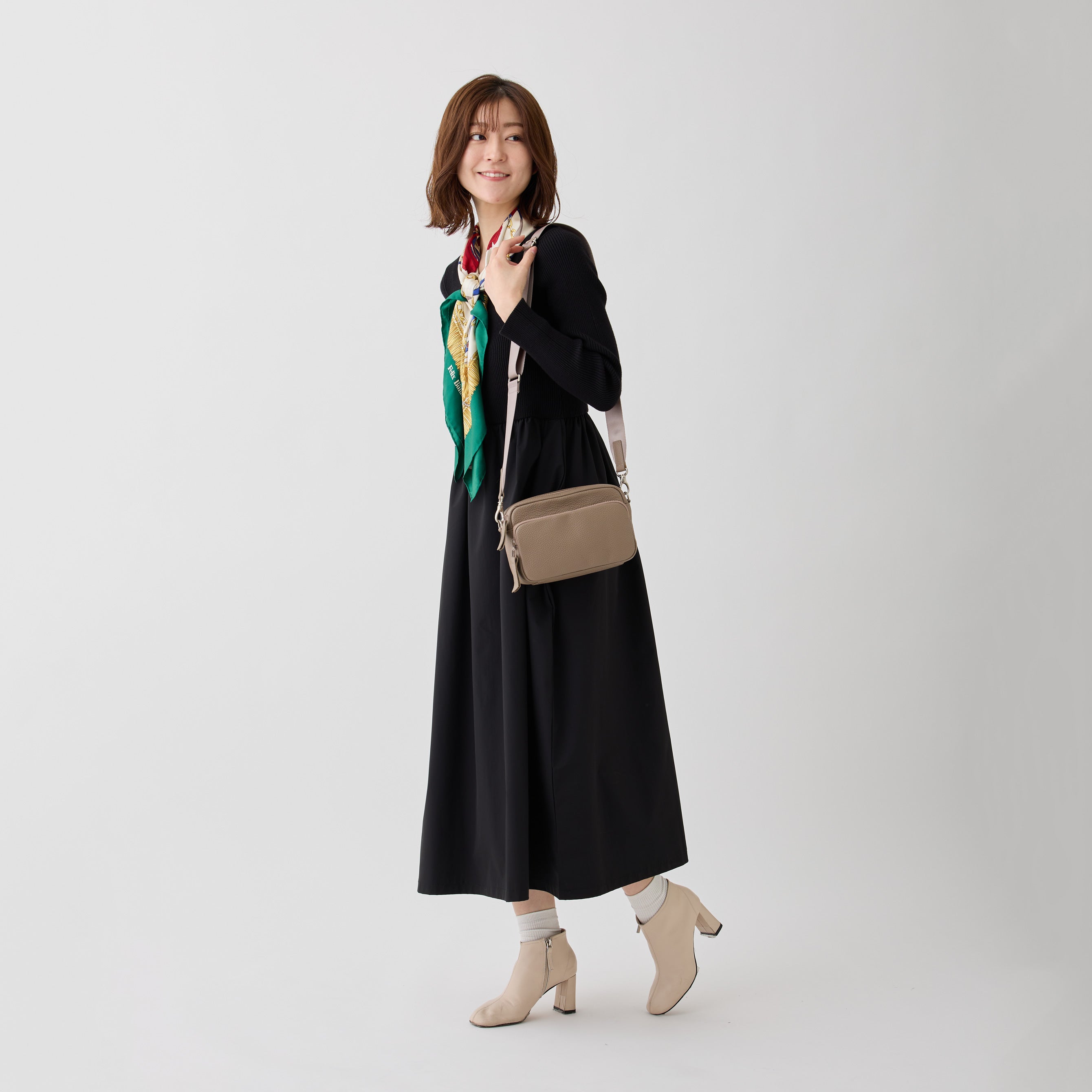 レザーミニショルダー｜【公式】itten itten（イッテンイッテン