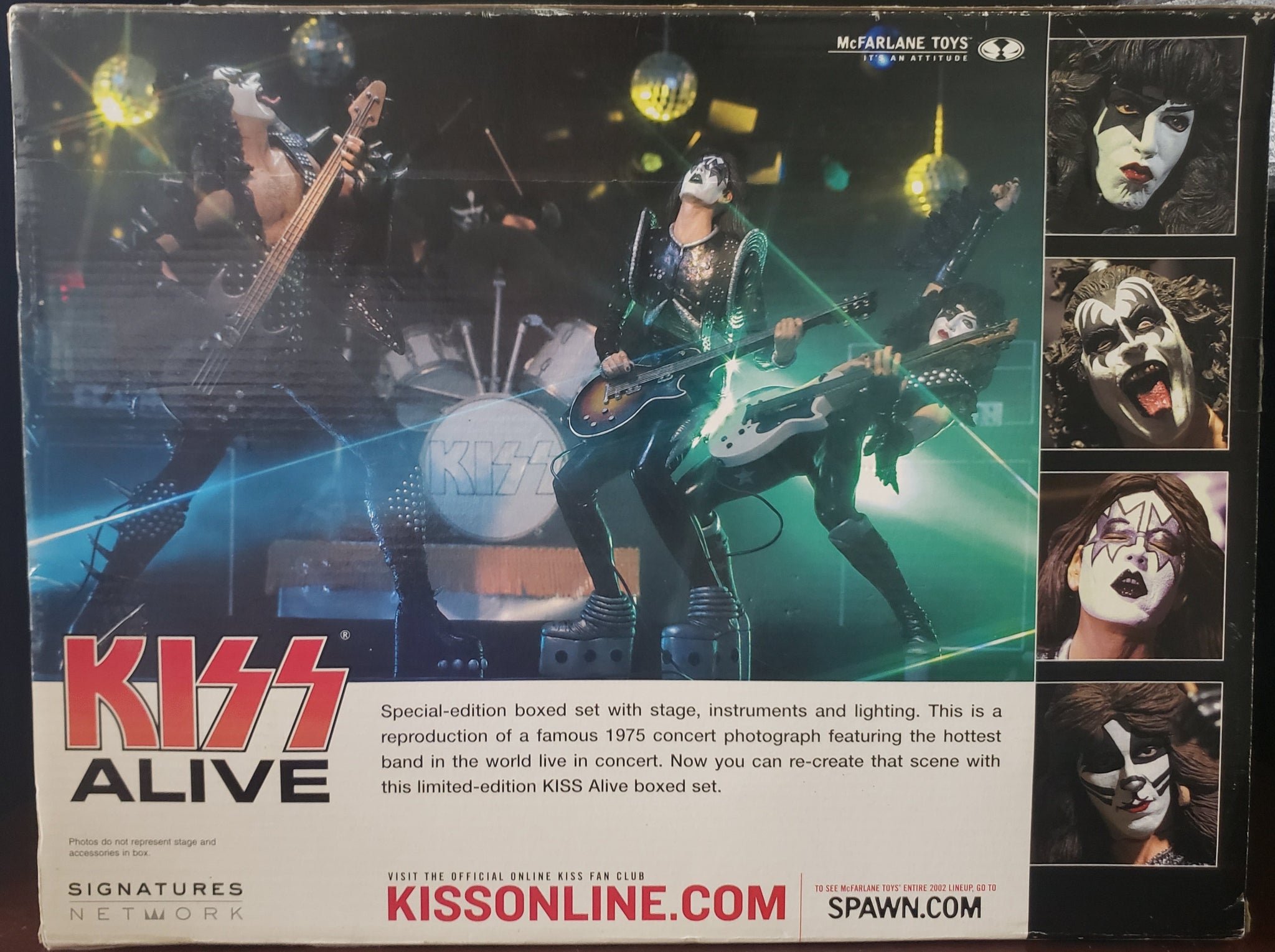 Kiss McFarlane Alive Deluxe Box Set with lighted stage – Izzy Rock