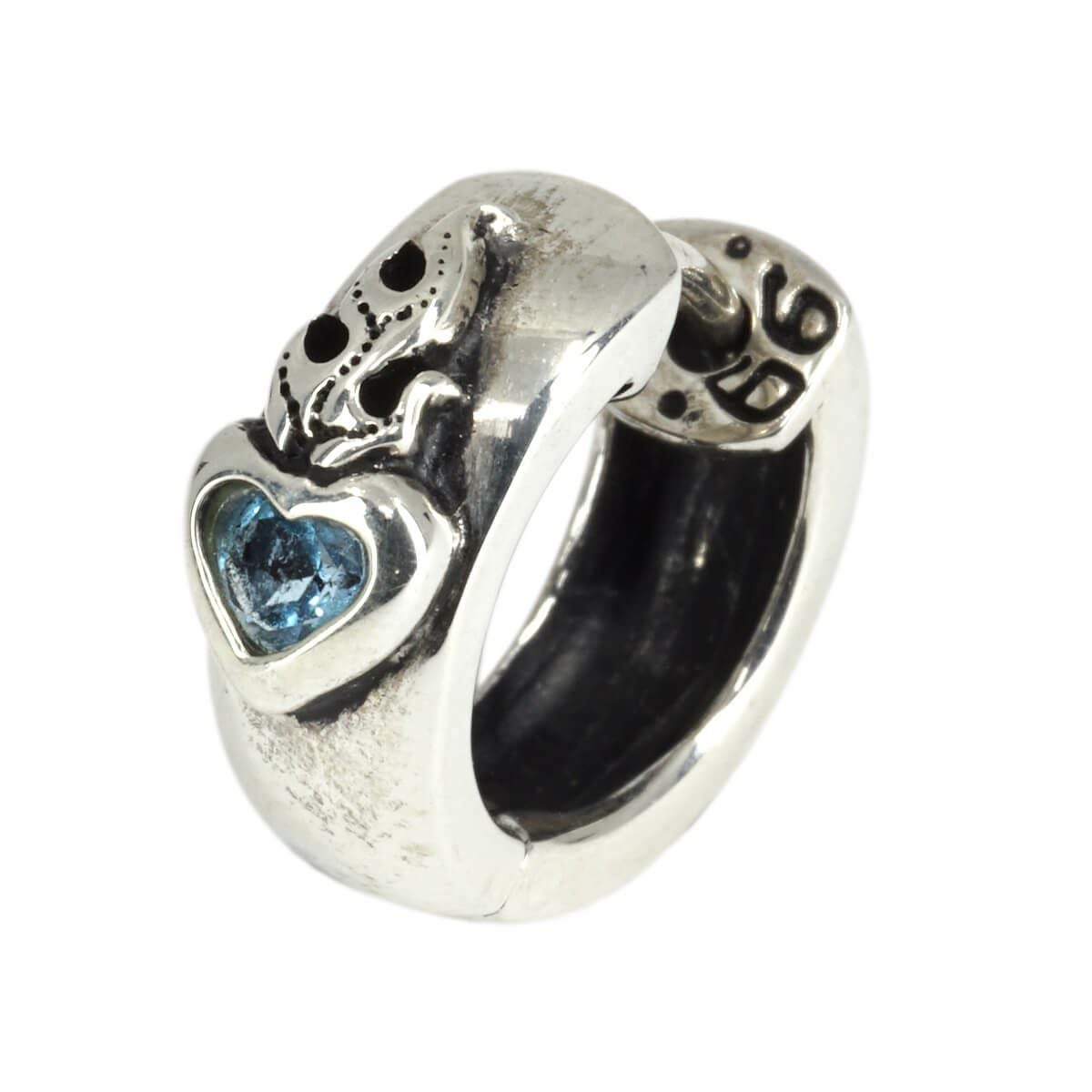 レザーズアンドトレジャーズ セイクリッドハートピアス w/ブルー