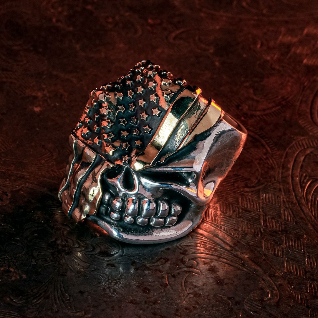 スターリンギア パンチャーニューブルーザーリング w/フラッグフェイス