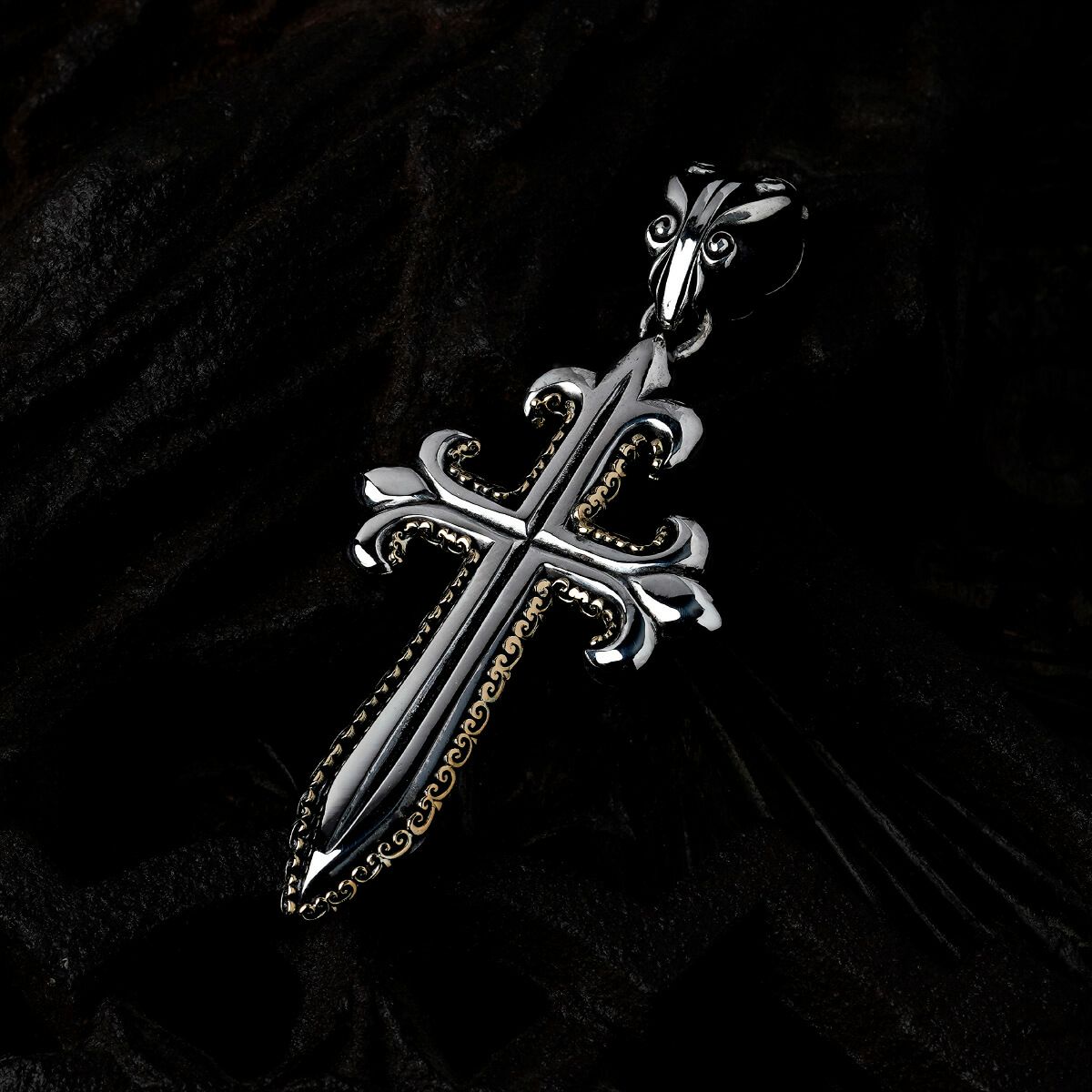 レザーズアンドトレジャーズ」Memories For Dennis Pollicino 2024