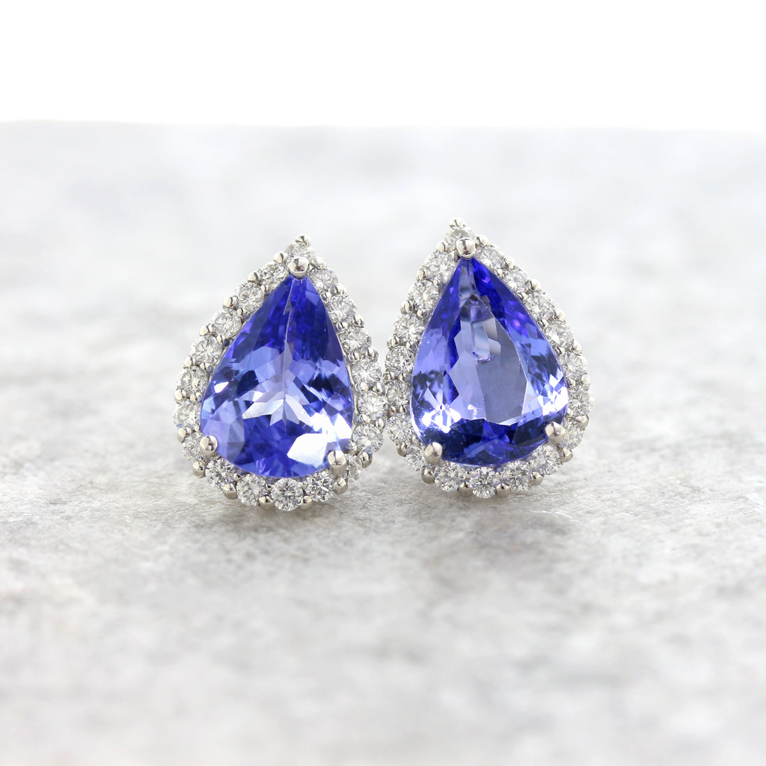 Etincelle -エタンセル- タンザナイトピアス PT – JaMais Jewelry