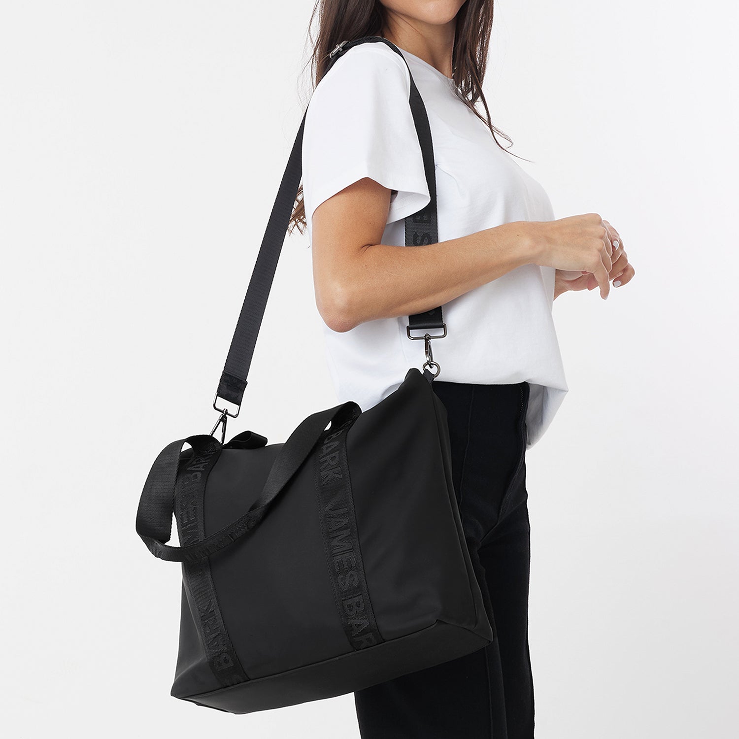 Waterproof Tote Bag — Black – JAMES BARK
