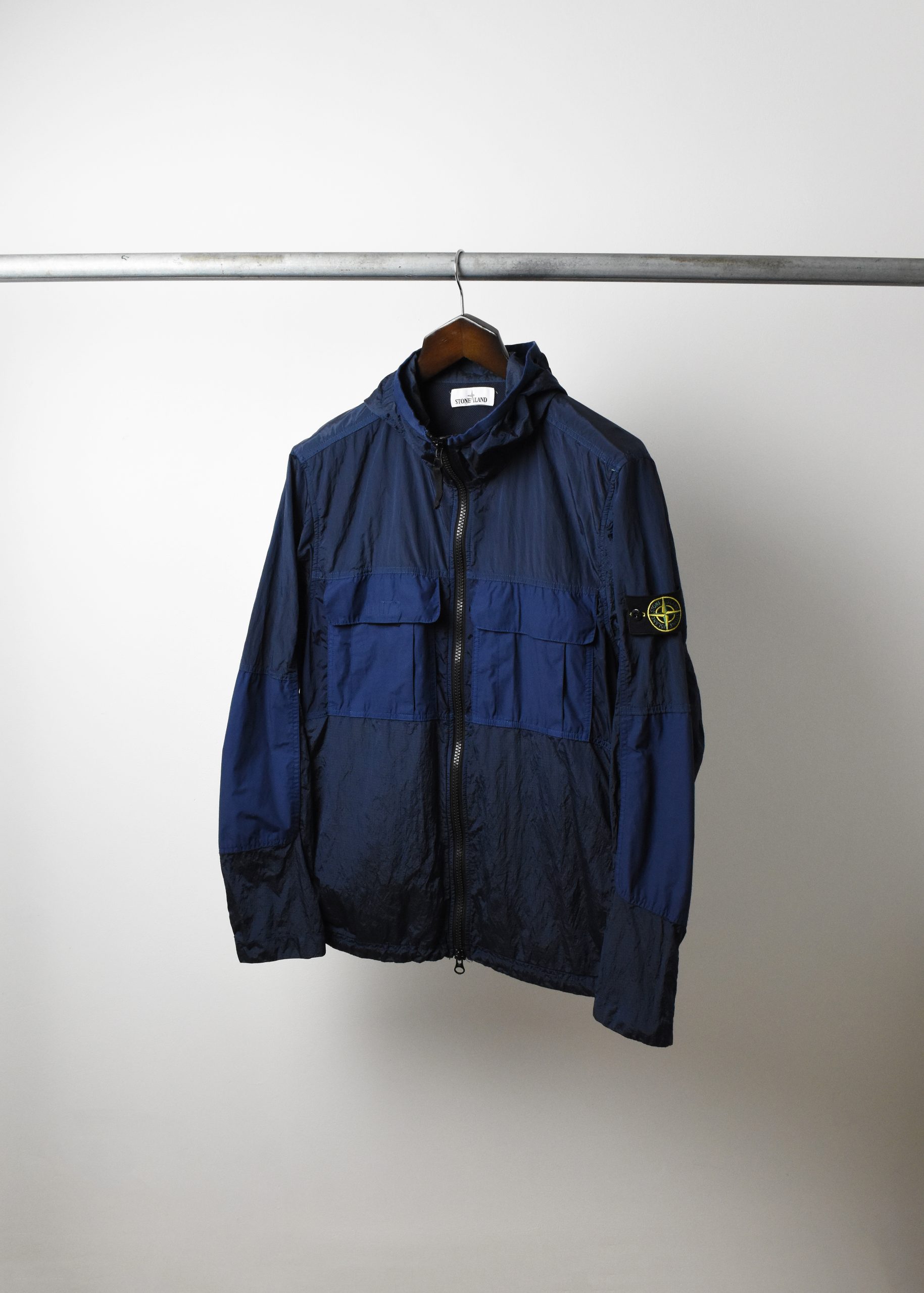 STONE ISLAND SS19 NYLON METAL WATRO RIPSTOP JACKET (L) - Jazzy Badger
