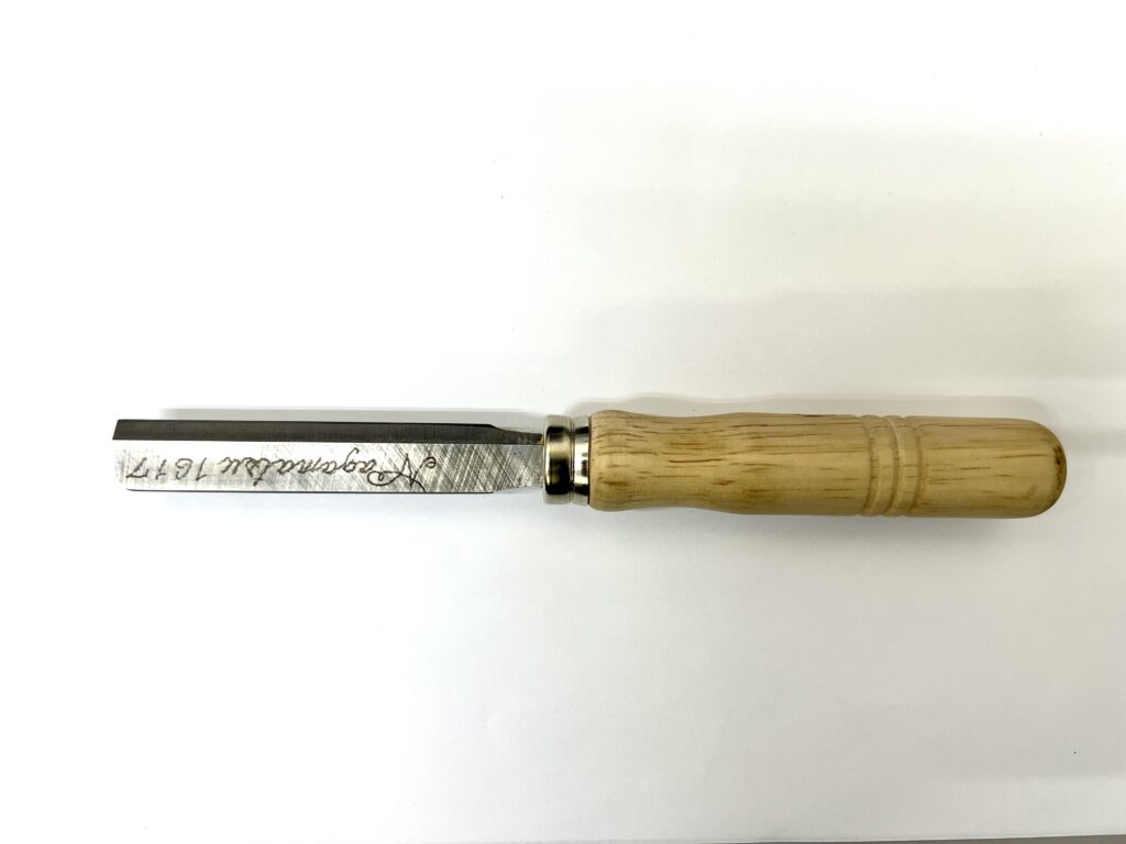 リードナイフを比べてみました～ + 新ナイフのご紹介 - 日本ダブル