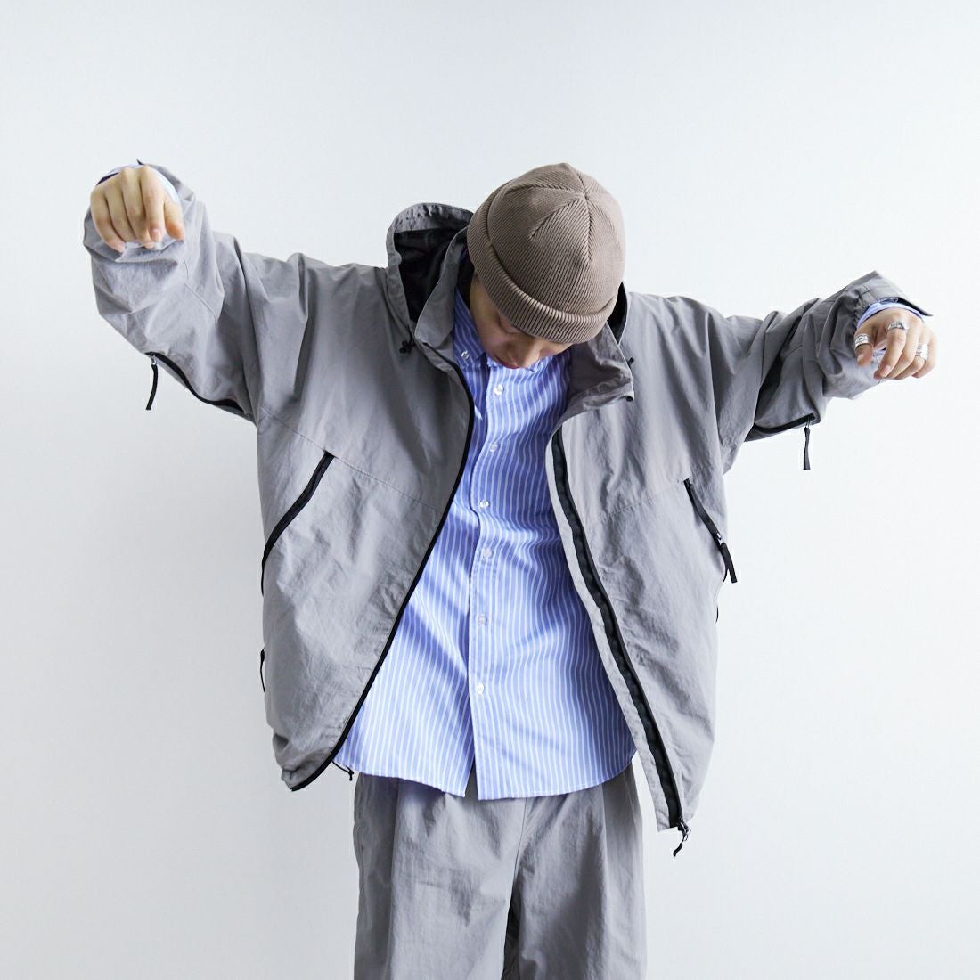 phenix [プラスフェニックス] 別注 LEVEL7 ライトナイロンジャケット